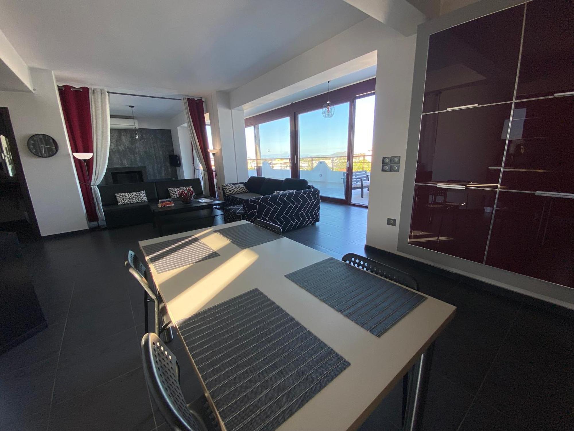 Luxury View Apartment 10Min From Athens Airport Koropíon Dış mekan fotoğraf