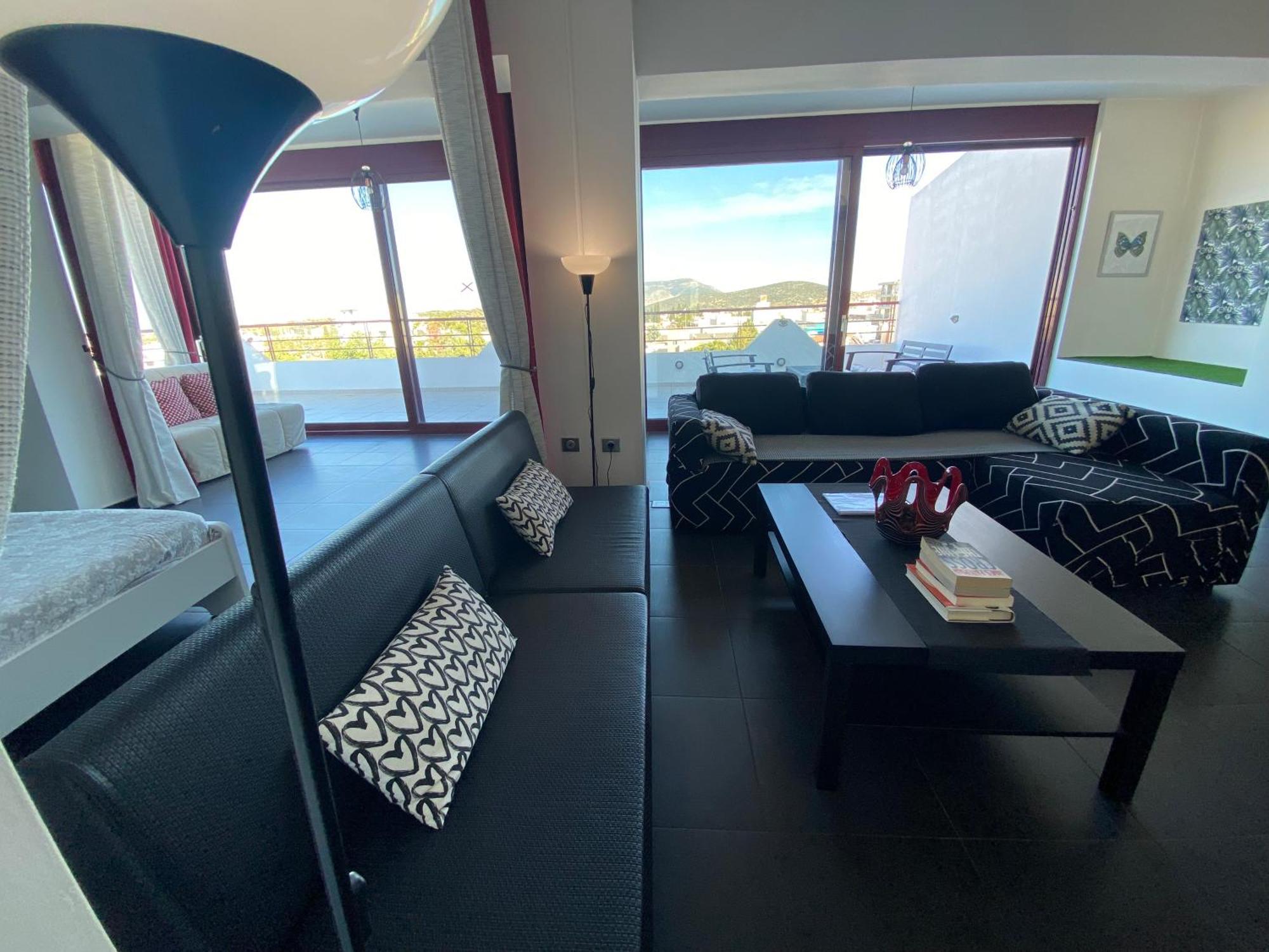 Luxury View Apartment 10Min From Athens Airport Koropíon Dış mekan fotoğraf